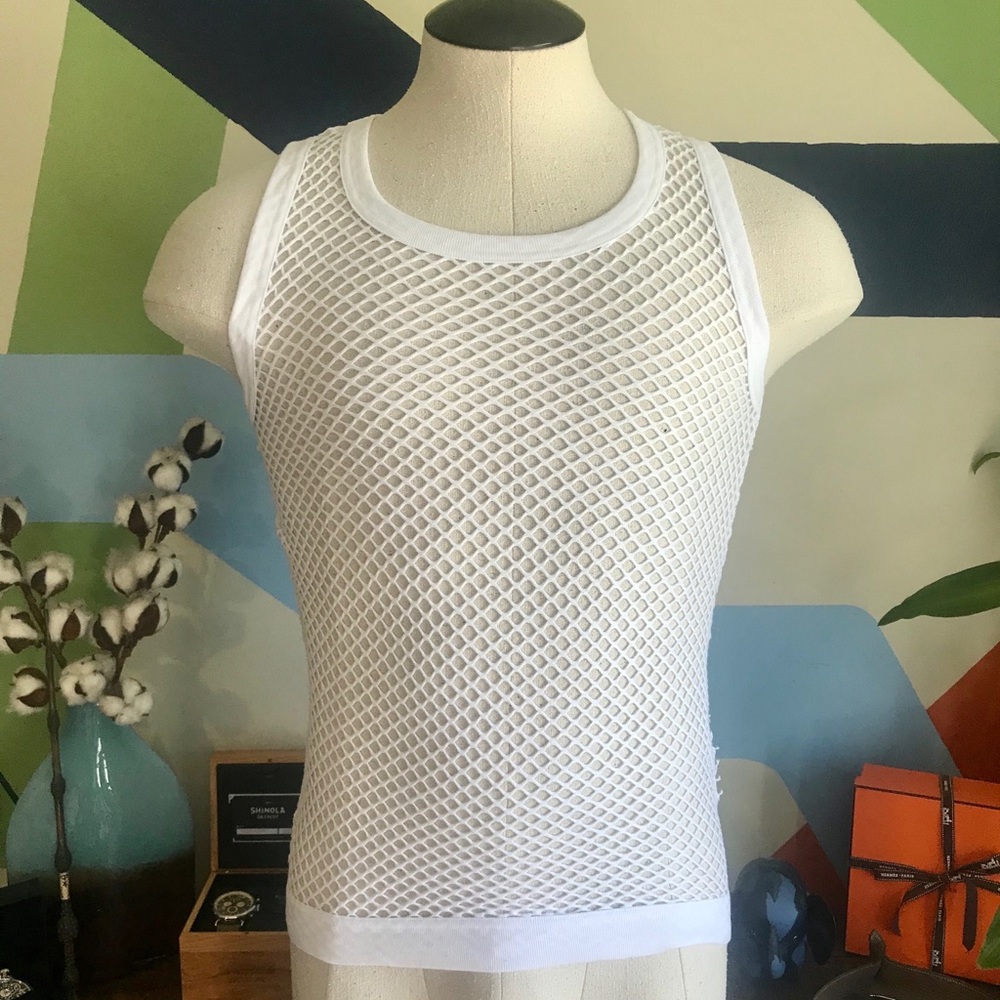 Modus Vivendi White Mesh Tank Top